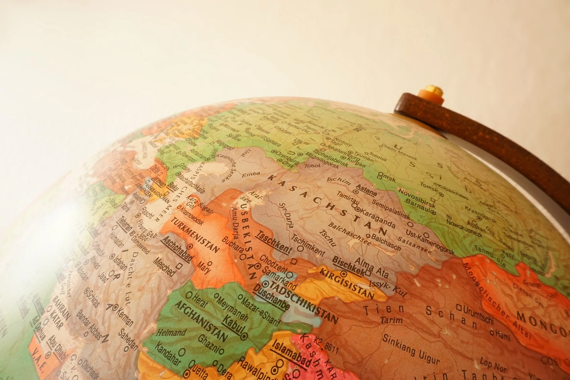ICAT’s transparency hub in Central Asia builds capacity on greenhouse 
